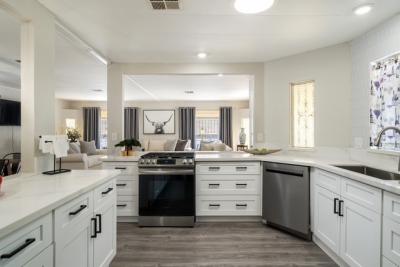 Photo 3 of 8 of home located at 601 N Kirby St Lot 252 Hemet, CA 92545