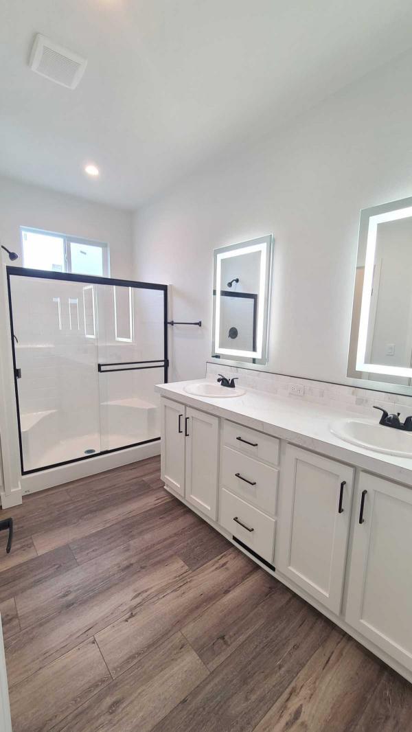 2025 Fleetwood Manufactured Home