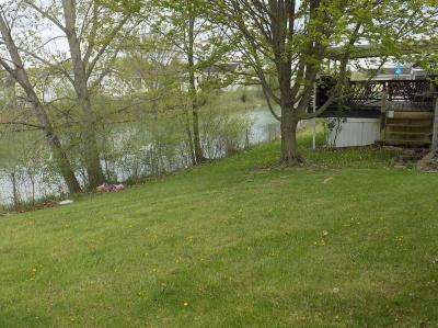 Photo 3 of 45 of home located at 9334 W Timberview Dr Newport, MI 48166