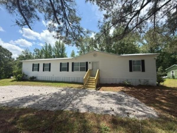 2006 HAMPTON BAY Mobile Home For Sale