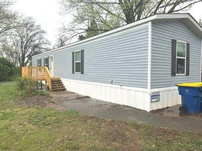 Mobile Home at 2426 Ken Bale Blvd Lot 15 Bowling Green, KY 42103
