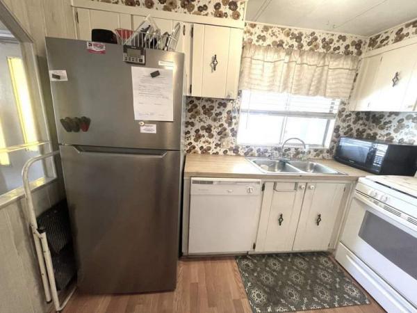 1977 SAHAR Manufactured Home