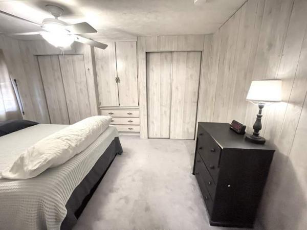 1977 SAHAR Manufactured Home
