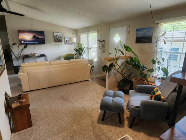 2000 Clayton Manufactured Home