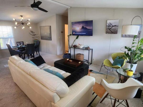 2000 Clayton Manufactured Home