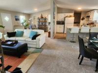 2000 Clayton Manufactured Home