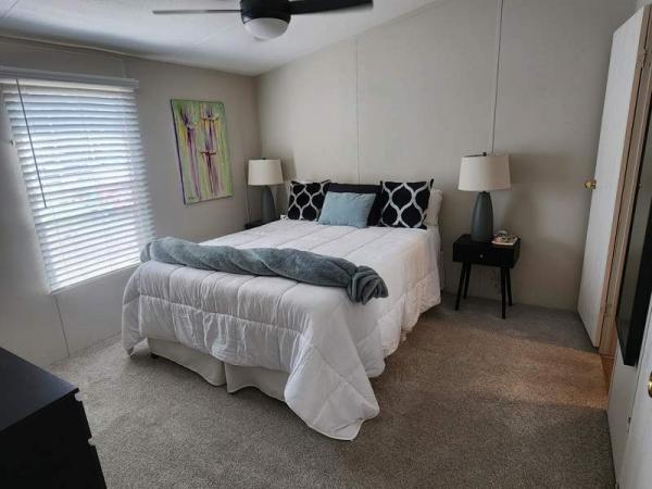 2000 Clayton Manufactured Home