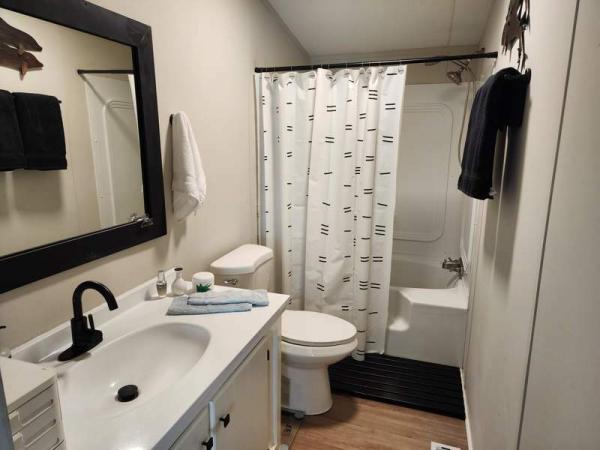 2000 Clayton Manufactured Home