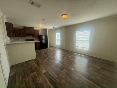 Photo 2 of 5 of home located at 28 Hill Street Lakeland, FL 33815
