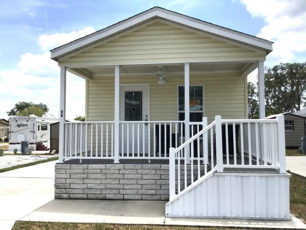 2020 Champion RH2271A Mobile Home