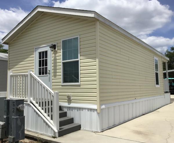 2020 Champion RH2271A Mobile Home