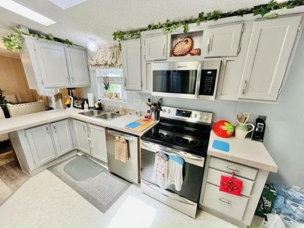 1999 SKYO Mobile Home