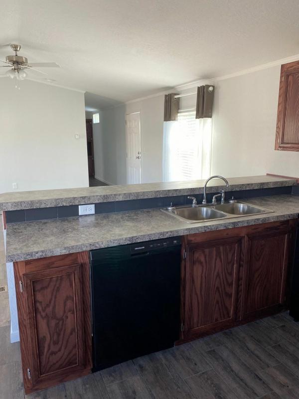 2022 Elliott Mobile Homes Solitaire Mobile Home