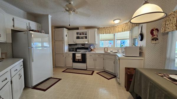 1994 PALM PH068804ABFL Mobile Home