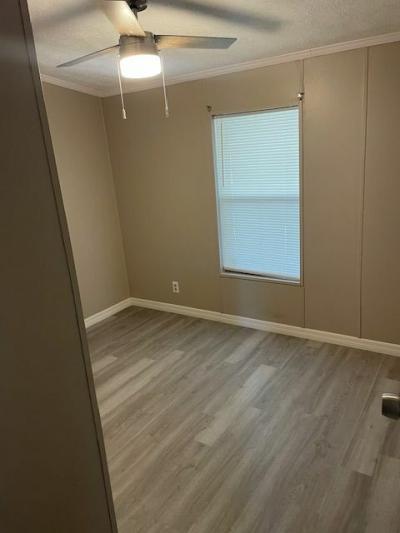 Mobile Home at 6555 Old Lake Wilson Rd Lot #90 Davenport, FL 33896
