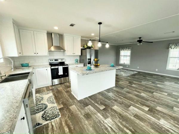 2023 Fleetwood - Douglas Palm Beach Mobile Home