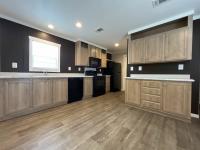 2023 Oak Creek - Lancaster Mobile Home