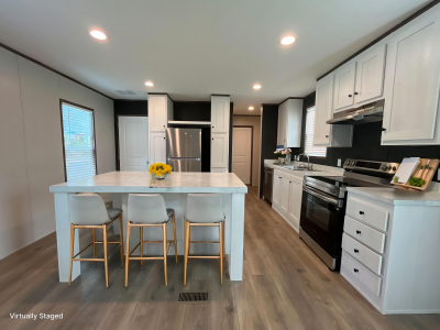 Photo 5 of 8 of home located at 102 Eloise #El102 Conroe, TX 77301