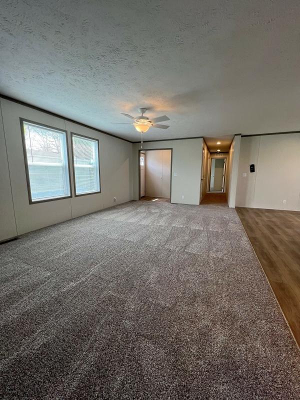 2025 Clayton 95PLH28604D (4B2Bth) Mobile Home