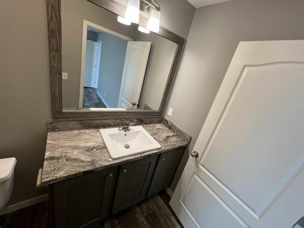 2021 Clayton - Middlebury Mobile Home