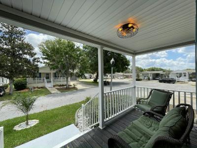 Photo 2 of 21 of home located at 13314 Sea Breeze Lane Grand Island, FL 32735