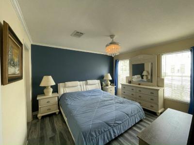Photo 3 of 21 of home located at 13314 Sea Breeze Lane Grand Island, FL 32735