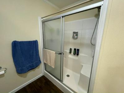 Photo 4 of 21 of home located at 13314 Sea Breeze Lane Grand Island, FL 32735