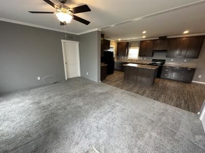 Photo 2 of 8 of home located at 3207 Golden Aspen Loop Pflugerville, TX 78660