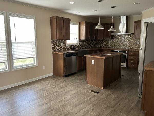 2019 Champion Mobile Home