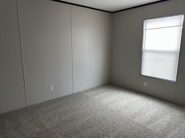 2018 CHAMPION 12RM2856A Mobile Home