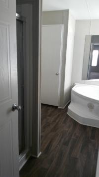 2005 Fleetwood Berkshire Mobile Home