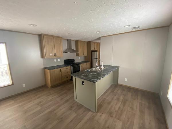 2021 Clayton Homes Inc Epic Journey Mobile Home