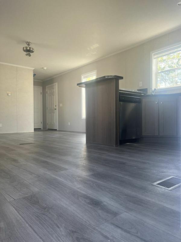 Photo 1 of 2 of home located at 961 South Reynolds Road, #092 Toledo, OH 43615