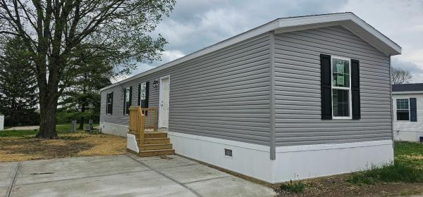 2025 Champion Dutch Aspire Mobile Home