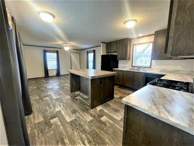 Mobile Home at 21037 Martinique, Site #559 Macomb, MI 48044