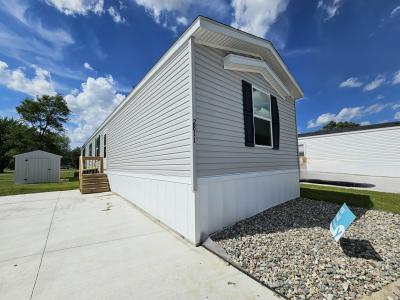 Mobile Home at 2811 East Anita Drive Lot 77 Saginaw, MI 48601