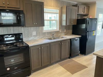 Mobile Home at 17 Meadowlark Lane House Springs, MO 63051