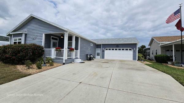 2005  Mobile Home For Sale