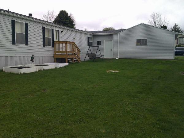 1993 Skyline Spruce Ridge Manufactured Home