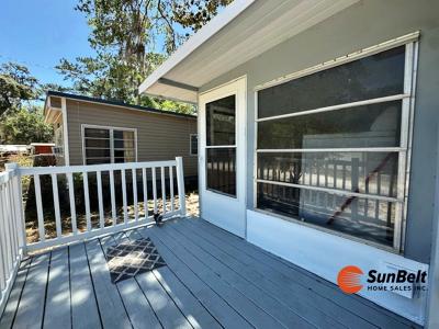 Photo 2 of 56 of home located at 5000 SE 138rd Avenue Road, Lot G6A Ocklawaha, FL 32179