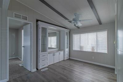 Photo 5 of 22 of home located at 5303 E. Twain Ave. Las Vegas, NV 89122