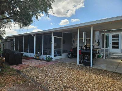 Photo 3 of 22 of home located at 240 Taipei Island Lane Leesburg, FL 34788