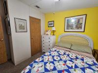 1992 Fleetwood  Carriage Grove Mobile Home