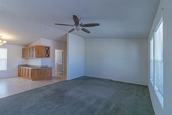 2003 Schult Manufactured Home