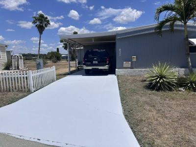 Mobile Home at 822 Calamondin Ct North Fort Myers, FL 33917