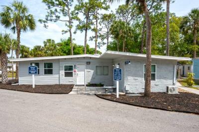 Photo 3 of 10 of home located at 1846 Powell Dr C North Fort Myers, FL 33917