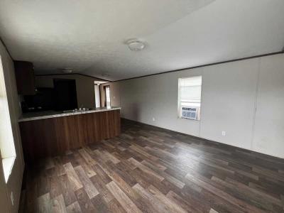 Photo 3 of 10 of home located at 1000 Maple Hills Park, #127 Cross Lanes, WV 25313