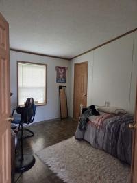 2001 Skyline Mobile Home