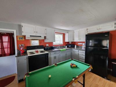 Photo 4 of 16 of home located at 570 57th Ave West #67 Bradenton, FL 34207