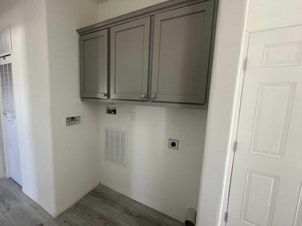 2025 Cavco Mobile Home